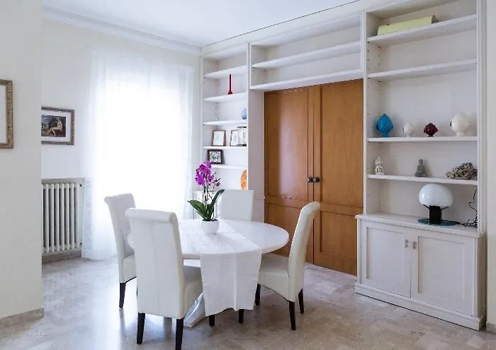 La Madia Bed & Breakfast